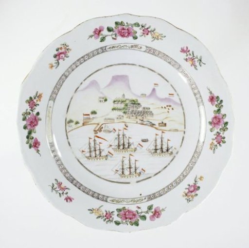 Plate with Dutch ships anchored at the Table Bay
