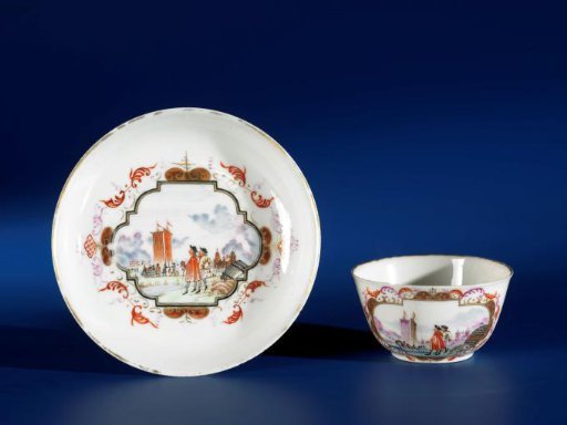 Saucer with two European men at different seaports