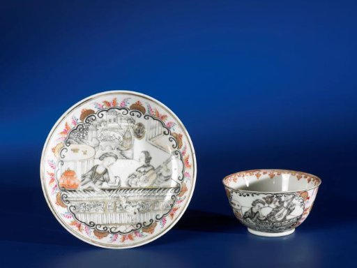Bell-shaped cup with a woman and a man with a mandolin