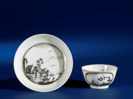 Bell-shaped cup with European landscapes in medallions
