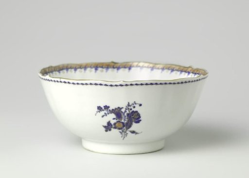 Straight-sided cup with two small flower groups and ornamental border