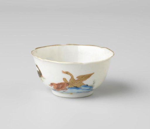 Bell-shaped cup with eight geese