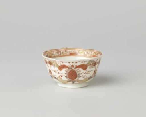 Bell-shaped cup with scrolls and stylised flowers