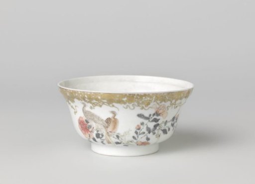 Bell-shaped cup with pheasants, peony and vines