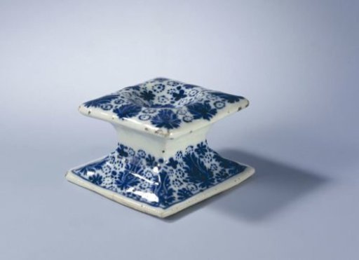 Square salt cellar with a stylized floral pattern