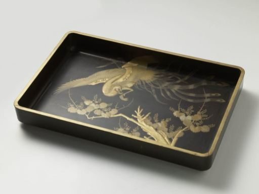Serving tray with a hoo and paulownia