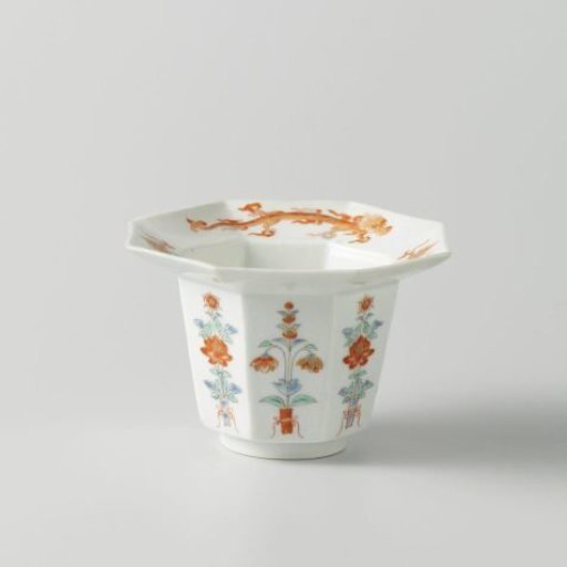 Octagonal bowl with floral motifs, dragons and pearls