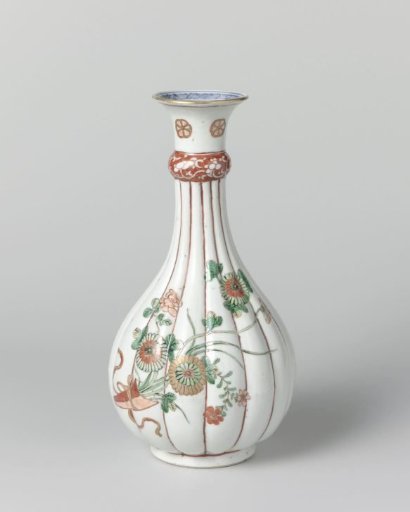 Pear-shaped, lobed vase with two bouquets and flower scrolls