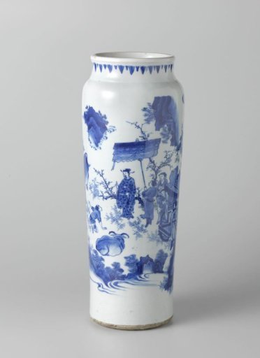 Seven-sleeve vases with wagons