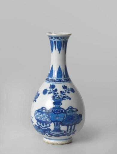 Pear-shaped bottle vase with auspicious symbols and petal borders