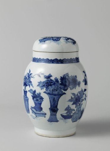 Lidded pot