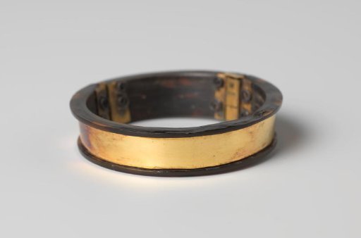 Pair of armlets (churi)