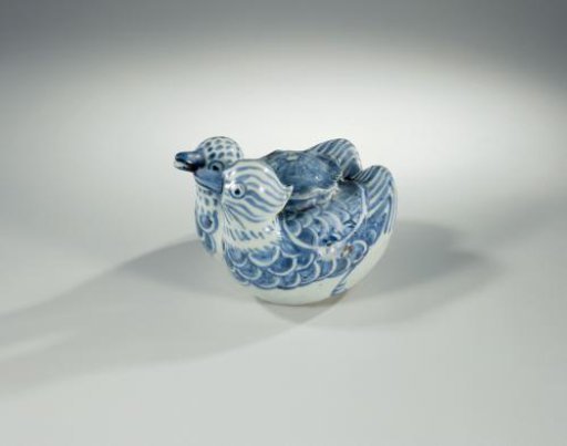 Ewer in the shape of two ducks