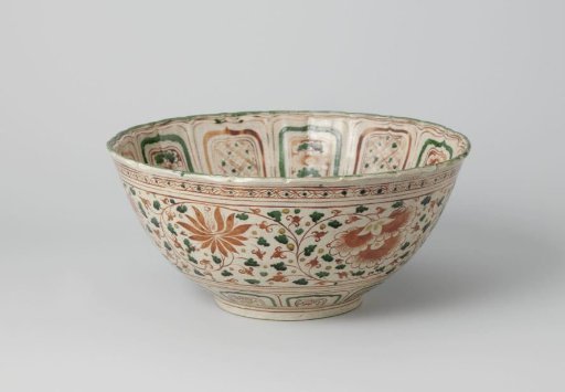 Bowl with floral scrolls