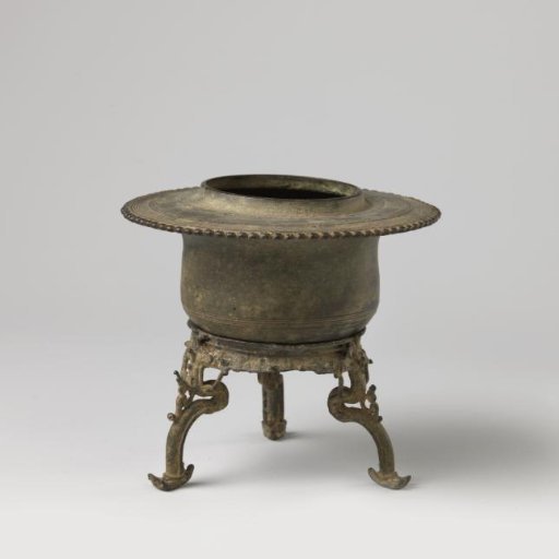 Water vessel