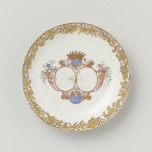 Saucer from the 'Swellengrebel service' with a double crowned monogram and a border with floral scrolls