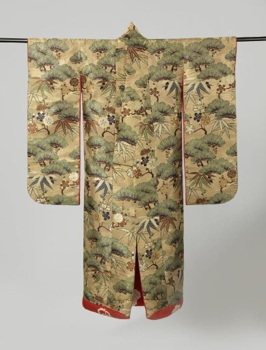 Bridal Kimono with the Three Friends of Winter