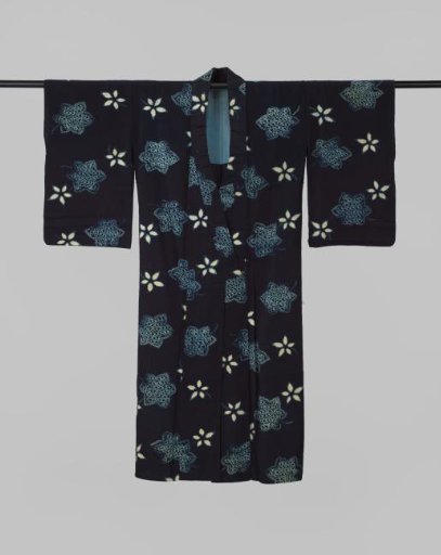 Women's kimono with maple leaves