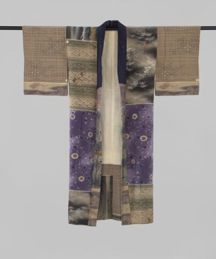 Women's kimono with autumn patterns