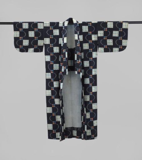 Kimono for girls with geometric pattern