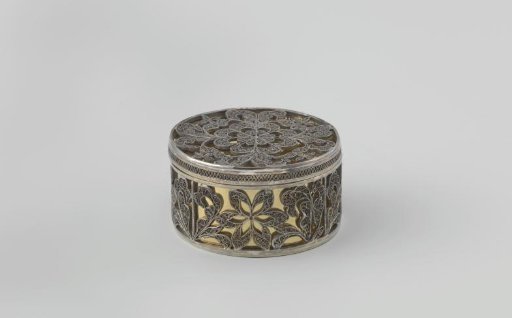 Small silver box and betel nut cutter
