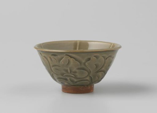 Bowl with carved peonies