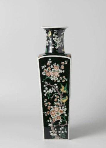 Drucker Vase
