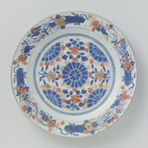 Dish with stylized flower heads, flower sprays and bouquets