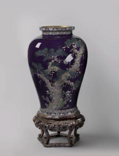 Wooden pedestal