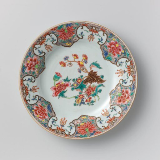 Dish with flower sprays, floral scrolls and ruyi motif