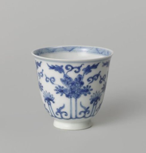 Bell-shaped cup with lotus scrolls