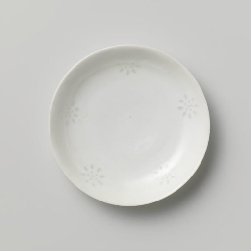 Saucer with translucent rice-grain roundels