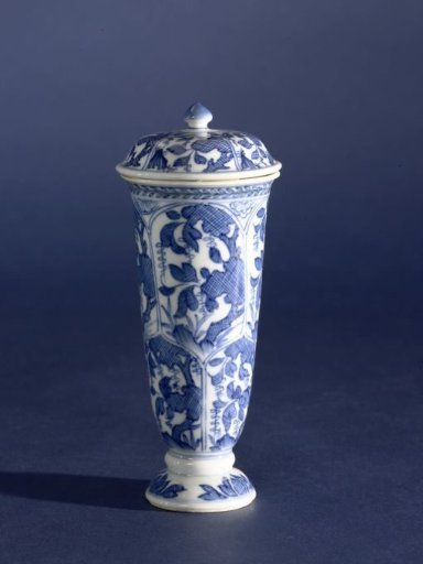 Bell-shaped covered beaker vase with hatched plants in petal-shaped panels