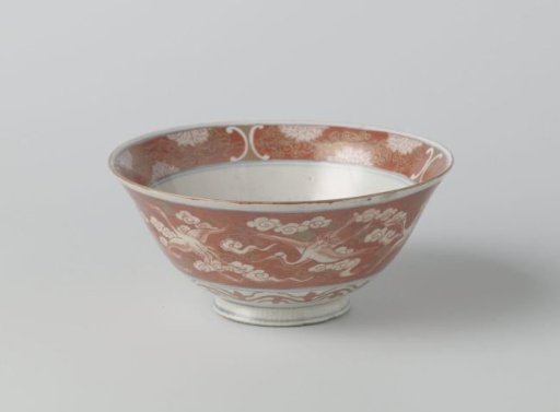 Bowl with flying cranes, a pomegranate spray and floral scrolls