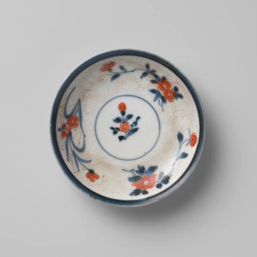 Saucer with flower sprays and foliate scrolls
