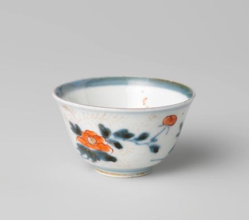 Bell-shaped cup with flower sprays and foliate scrolls