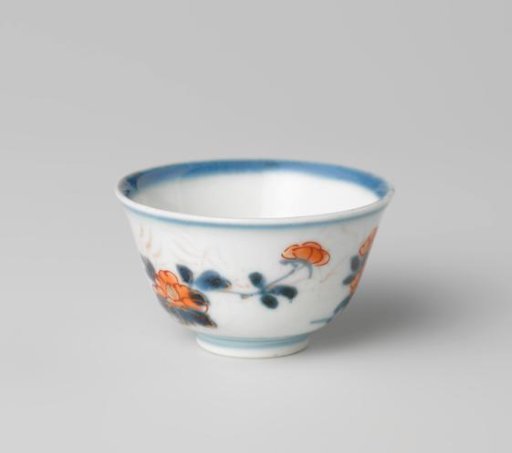Bell-shaped cup with flower sprays and foliate scrolls