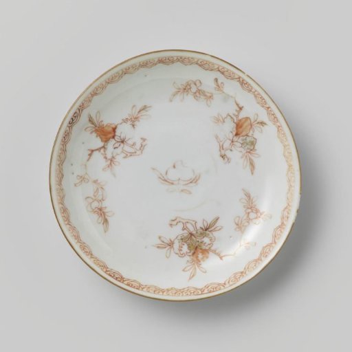 Saucer with fruit sprays and ruyi-border