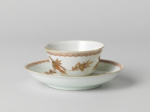 Cup and saucer with fruit sprays and ruyi-border