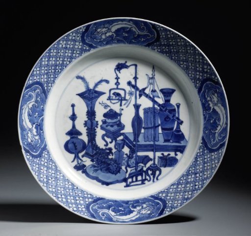 Plate with antiquities and dragons