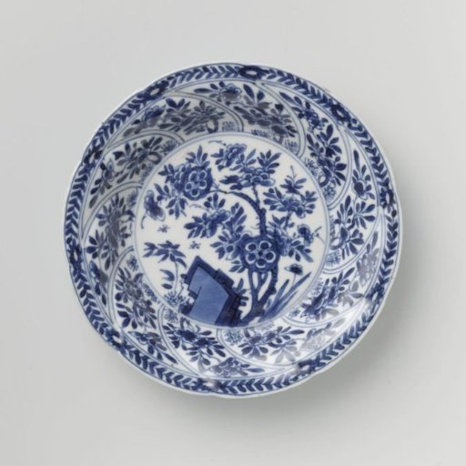 Saucer with twisted panels and flower sprays