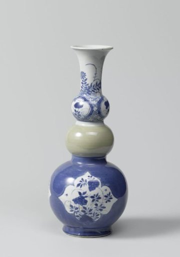 Gourd-shaped Bottle