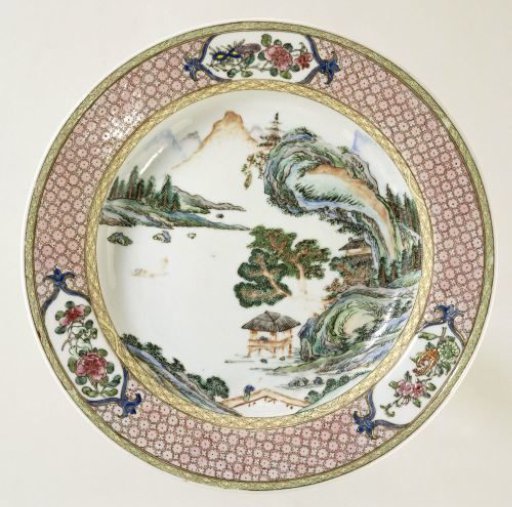 Deep plate with a water landscape with pavilions, trees and mountains