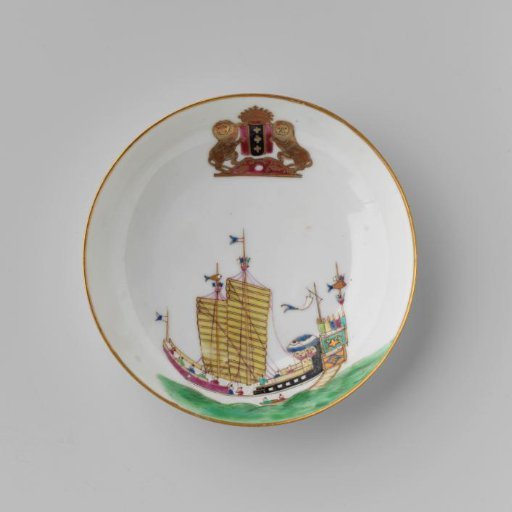 Saucer with a Chinese junk and the arms of Amsterdam
