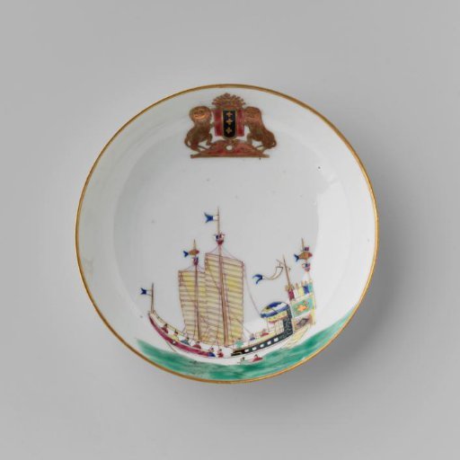 Saucer with a Chinese junk and the arms of Amsterdam