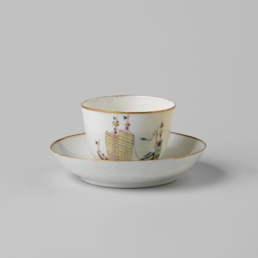 Cup and saucer with a Chinese junk and the arms of Amsterdam