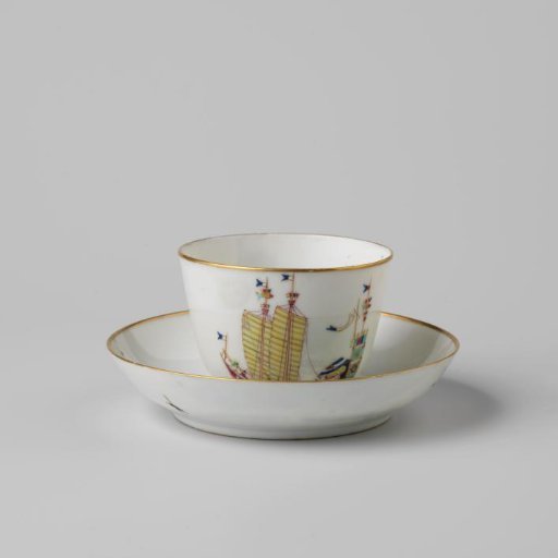 Cup and saucer with a Chinese junk and the arms of Amsterdam