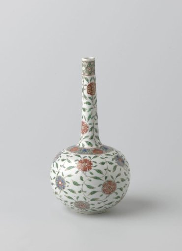 Bottle with pattern of stylised flower scrolls