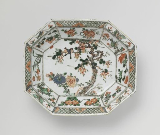 Oblong, octagonal basin with flowers, birds and insects
