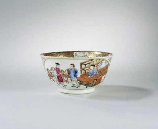 Bell-shaped cup with Europeans in a Chinese shop